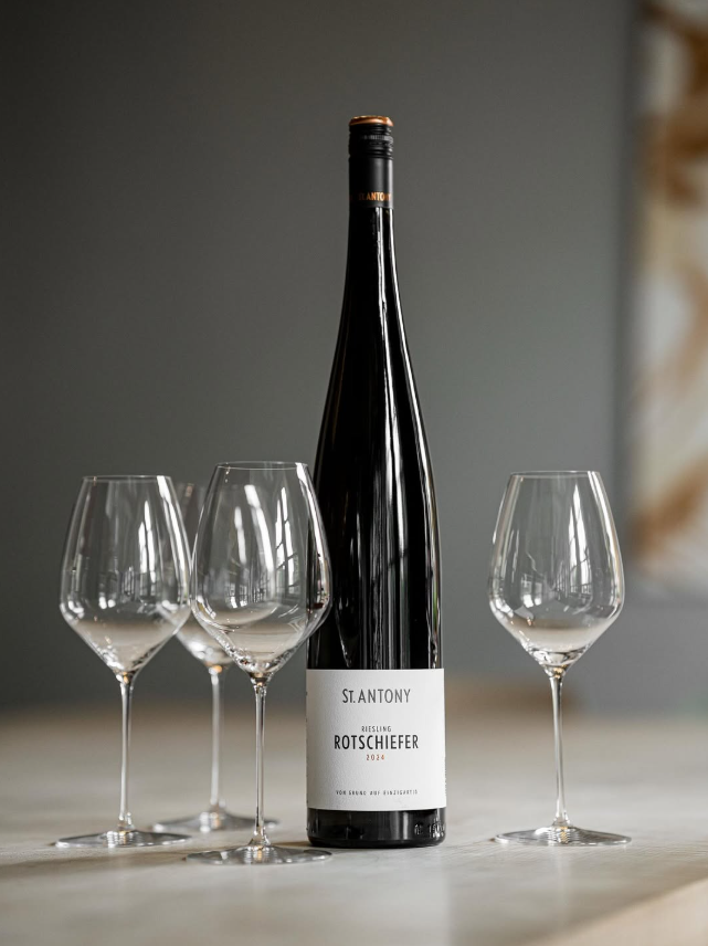 ST. ANTONY RIESLING ROTSCHIEFER TROCKEN RHEINHESSEN - obrazek 3