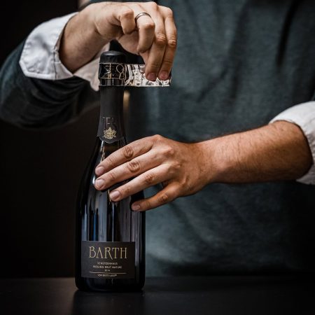 WEIN-UND SEKTGUT BARTH SEKT SCHÜTZENHAUS RIESLING BRUT NATURE VDP.ERSTE LAGE® BIO RHEINGAU - obrazek 3